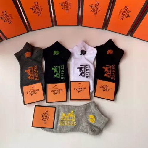 Cheap Hermes Socks #1332499 Replica Wholesale [$27.00 USD] [ITEM#1332499] on Replica Hermes Socks