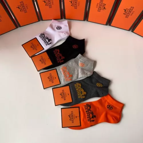 Cheap Hermes Socks #1332500 Replica Wholesale [$27.00 USD] [ITEM#1332500] on Replica Hermes Socks
