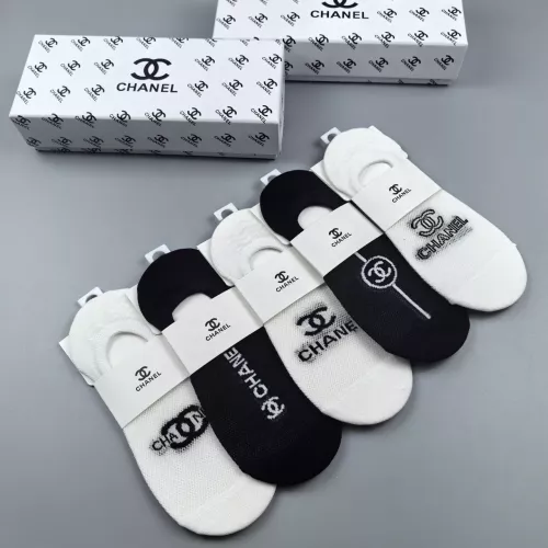 Cheap Chanel Socks For Women #1332505 Replica Wholesale [$25.00 USD] [ITEM#1332505] on Replica Chanel Socks