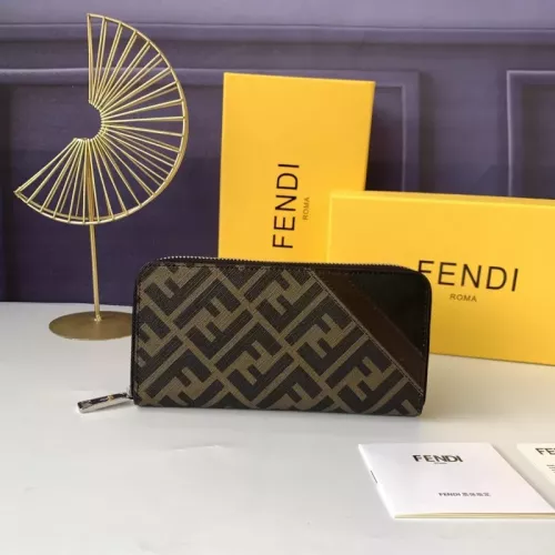 Fendi AAA Quality Wallet #1332638