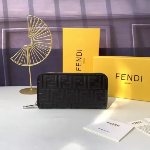 Fendi AAA Quality Wallet #1332640