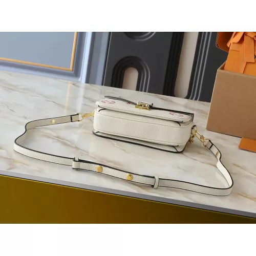 Cheap Louis Vuitton Messenger Bage For Women #1332798 Replica Wholesale [$60.00 USD] [ITEM#1332798] on Replica Louis Vuitton Messenger Bags