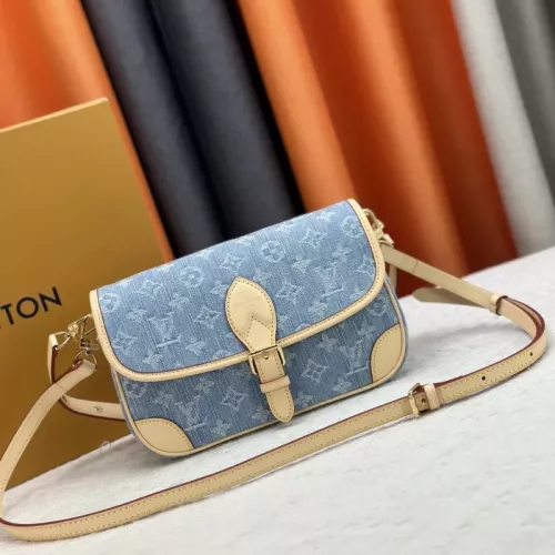 Louis Vuitton AAA Quality Messenger Bags For Women #1332889