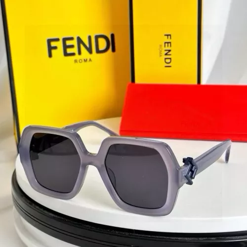 Fendi AAA Quality Sunglasses #1333285