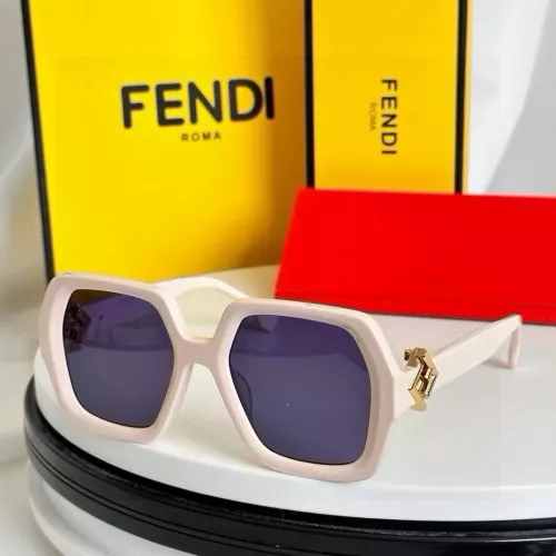 Fendi AAA Quality Sunglasses #1333287