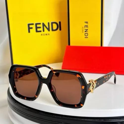 Fendi AAA Quality Sunglasses #1333289