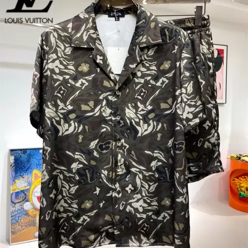 Louis Vuitton LV Tracksuits Short Sleeved For Men #1333393