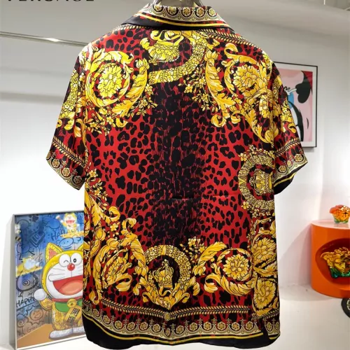 Cheap Versace Tracksuits Short Sleeved For Men #1333403 Replica Wholesale [$76.00 USD] [ITEM#1333403] on Replica Versace Tracksuits