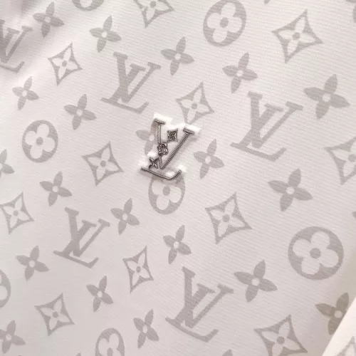 Cheap Louis Vuitton LV T-Shirts Short Sleeved For Men #1333463 Replica Wholesale [$48.00 USD] [ITEM#1333463] on Replica Louis Vuitton LV T-Shirts