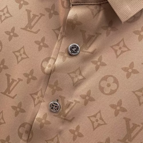 Cheap Louis Vuitton LV T-Shirts Short Sleeved For Men #1333464 Replica Wholesale [$48.00 USD] [ITEM#1333464] on Replica Louis Vuitton LV T-Shirts