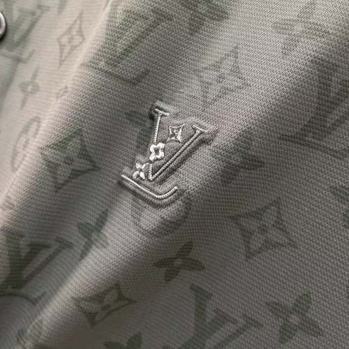 Cheap Louis Vuitton LV T-Shirts Short Sleeved For Men #1333465 Replica Wholesale [$48.00 USD] [ITEM#1333465] on Replica Louis Vuitton LV T-Shirts