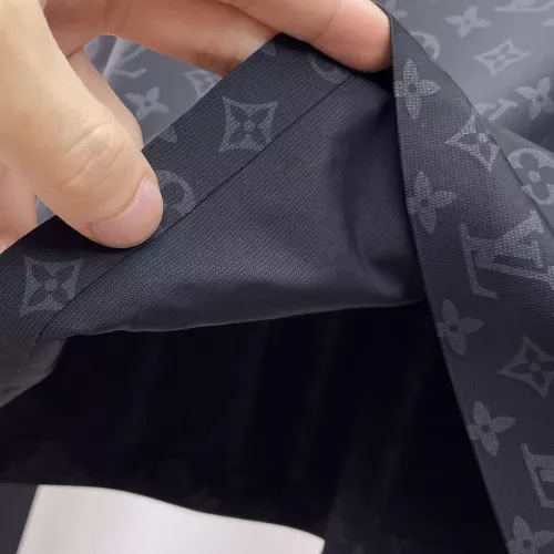 Cheap Louis Vuitton LV T-Shirts Short Sleeved For Men #1333466 Replica Wholesale [$48.00 USD] [ITEM#1333466] on Replica Louis Vuitton LV T-Shirts