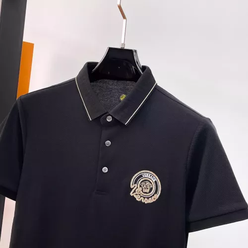 Cheap Versace T-Shirts Short Sleeved For Men #1333511 Replica Wholesale [$42.00 USD] [ITEM#1333511] on Replica Versace T-Shirts