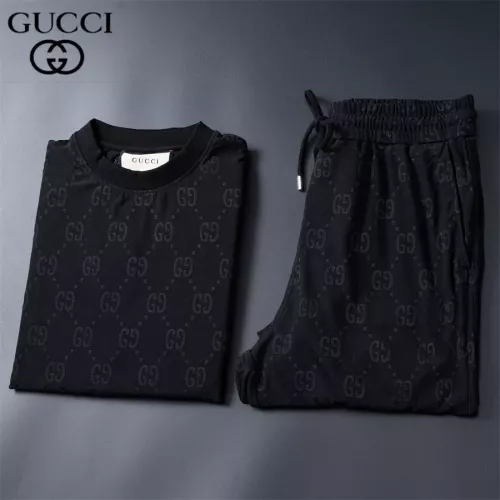 Cheap Gucci Tracksuits Short Sleeved For Unisex #1333549 Replica Wholesale [$64.00 USD] [ITEM#1333549] on Replica Gucci Tracksuits