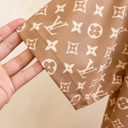 Cheap Louis Vuitton LV Tracksuits Short Sleeved For Men #1333587 Replica Wholesale [$64.00 USD] [ITEM#1333587] on Replica Louis Vuitton LV Tracksuits