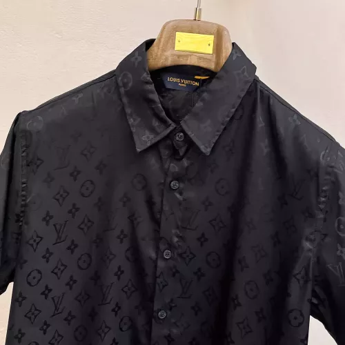 Cheap Louis Vuitton LV Tracksuits Short Sleeved For Men #1333589 Replica Wholesale [$64.00 USD] [ITEM#1333589] on Replica Louis Vuitton LV Tracksuits