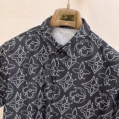 Cheap Louis Vuitton LV Tracksuits Short Sleeved For Men #1333591 Replica Wholesale [$64.00 USD] [ITEM#1333591] on Replica Louis Vuitton LV Tracksuits