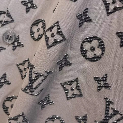 Cheap Louis Vuitton LV Tracksuits Short Sleeved For Men #1333592 Replica Wholesale [$64.00 USD] [ITEM#1333592] on Replica Louis Vuitton LV Tracksuits