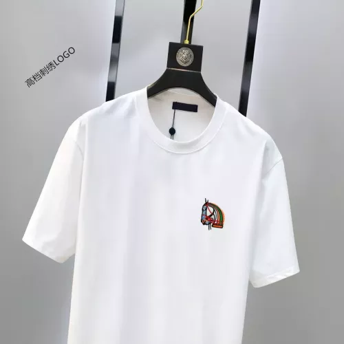 Cheap Hermes T-Shirts Short Sleeved For Unisex #1333645 Replica Wholesale [$42.00 USD] [ITEM#1333645] on Replica Hermes T-Shirts