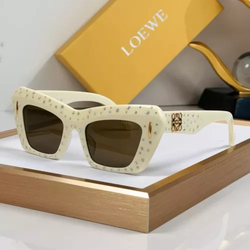 LOEWE AAA Quality Sunglasses #1333671