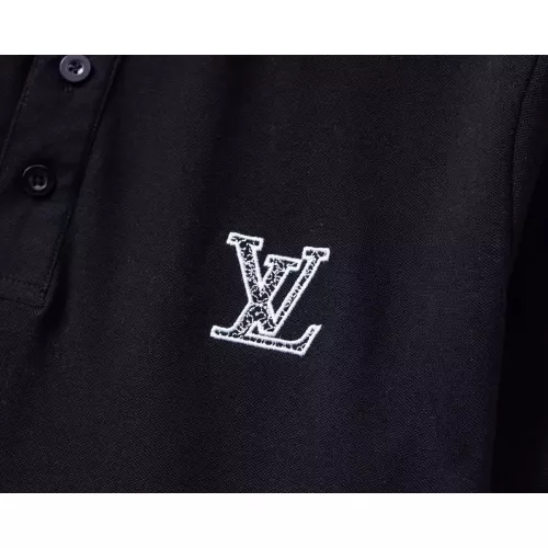 Cheap Louis Vuitton LV T-Shirts Short Sleeved For Men #1333778 Replica Wholesale [$32.00 USD] [ITEM#1333778] on Replica Louis Vuitton LV T-Shirts