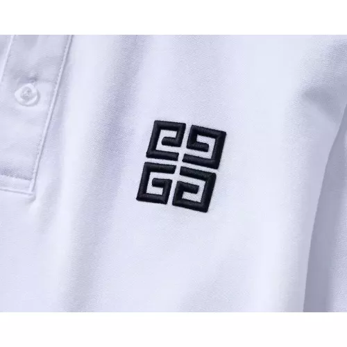 Cheap Givenchy T-Shirts Short Sleeved For Men #1333821 Replica Wholesale [$32.00 USD] [ITEM#1333821] on Replica Givenchy T-Shirts