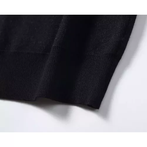 Cheap Versace Sweaters Long Sleeved For Men #1333872 Replica Wholesale [$45.00 USD] [ITEM#1333872] on Replica Versace Sweaters