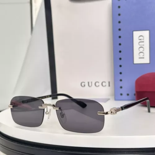 Gucci AAA Quality Sunglasses #1333892