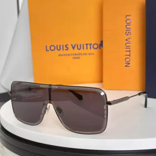 Louis Vuitton AAA Quality Sunglasses #1334375