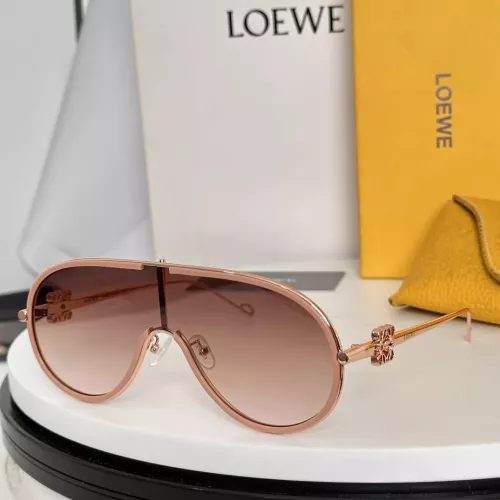 LOEWE AAA Quality Sunglasses #1334450