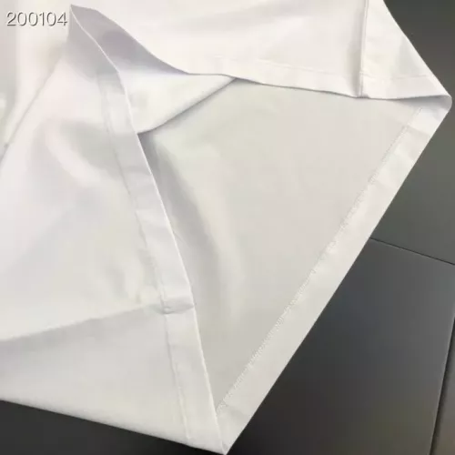 Cheap Burberry T-Shirts Short Sleeved For Unisex #1334555 Replica Wholesale [$25.00 USD] [ITEM#1334555] on Replica Burberry T-Shirts