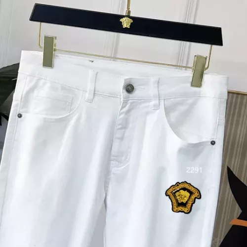 Cheap Versace Jeans For Men #1334820 Replica Wholesale [$48.00 USD] [ITEM#1334820] on Replica Versace Jeans