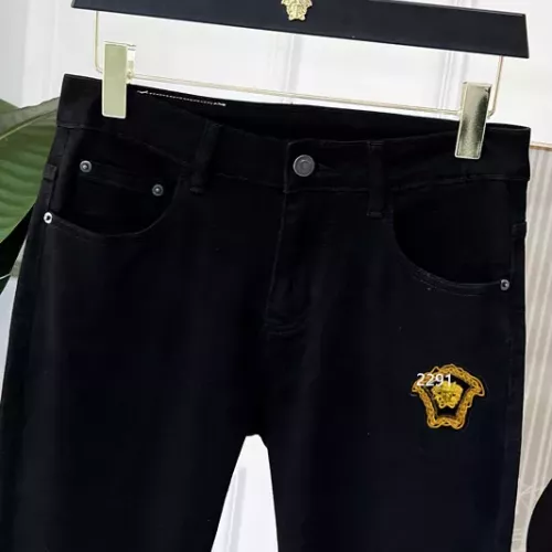 Cheap Versace Jeans For Men #1334822 Replica Wholesale [$48.00 USD] [ITEM#1334822] on Replica Versace Jeans