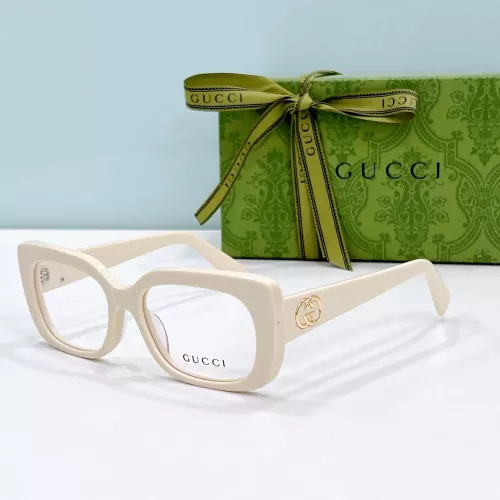 Gucci Fashion Goggles #1334896