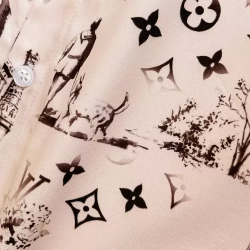Cheap Louis Vuitton LV Tracksuits Short Sleeved For Men #1334906 Replica Wholesale [$64.00 USD] [ITEM#1334906] on Replica Louis Vuitton LV Tracksuits