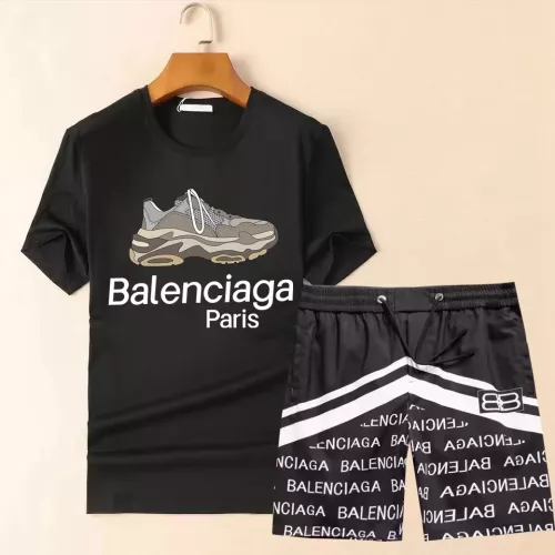 Balenciaga Fashion Tracksuits Short Sleeved For Men #1335097
