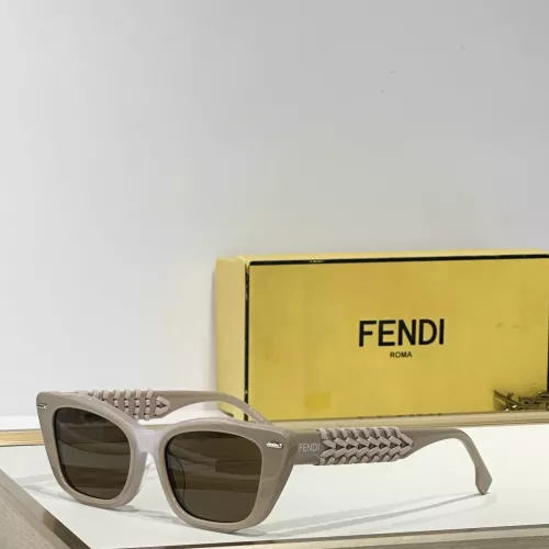 Fendi AAA Quality Sunglasses #1335143