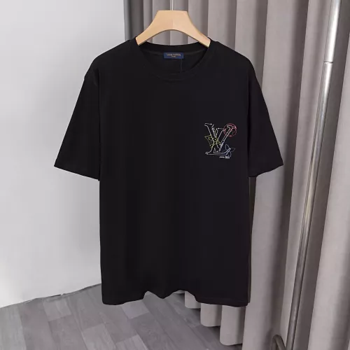 Cheap Louis Vuitton LV T-Shirts Short Sleeved For Men #1335328 Replica Wholesale [$32.00 USD] [ITEM#1335328] on Replica Louis Vuitton LV T-Shirts