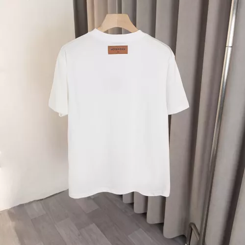 Cheap Louis Vuitton LV T-Shirts Short Sleeved For Men #1335331 Replica Wholesale [$32.00 USD] [ITEM#1335331] on Replica Louis Vuitton LV T-Shirts