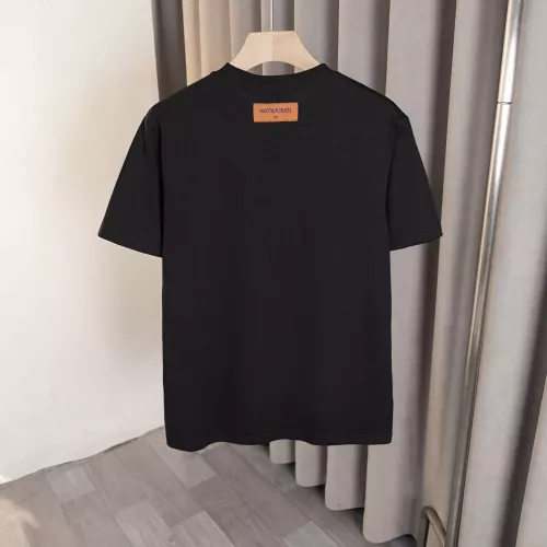Cheap Louis Vuitton LV T-Shirts Short Sleeved For Men #1335332 Replica Wholesale [$32.00 USD] [ITEM#1335332] on Replica Louis Vuitton LV T-Shirts