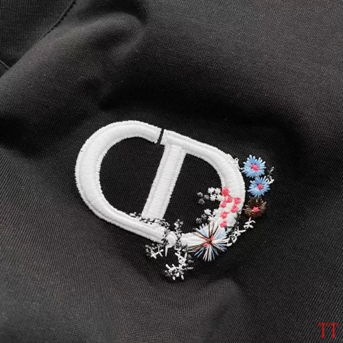 Cheap Christian Dior T-Shirts Short Sleeved For Unisex #1335437 Replica Wholesale [$42.00 USD] [ITEM#1335437] on Replica Christian Dior T-Shirts