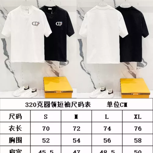 Cheap Christian Dior T-Shirts Short Sleeved For Unisex #1335437 Replica Wholesale [$42.00 USD] [ITEM#1335437] on Replica Christian Dior T-Shirts