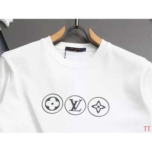 Cheap Louis Vuitton LV T-Shirts Short Sleeved For Unisex #1335544 Replica Wholesale [$39.00 USD] [ITEM#1335544] on Replica Louis Vuitton LV T-Shirts