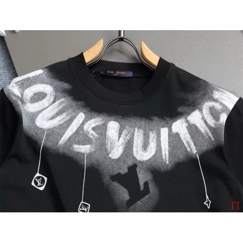 Cheap Louis Vuitton LV T-Shirts Short Sleeved For Unisex #1335547 Replica Wholesale [$39.00 USD] [ITEM#1335547] on Replica Louis Vuitton LV T-Shirts