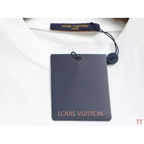 Cheap Louis Vuitton LV T-Shirts Short Sleeved For Unisex #1335548 Replica Wholesale [$39.00 USD] [ITEM#1335548] on Replica Louis Vuitton LV T-Shirts