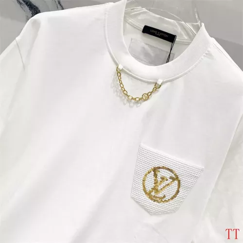 Cheap Louis Vuitton LV T-Shirts Short Sleeved For Unisex #1335557 Replica Wholesale [$42.00 USD] [ITEM#1335557] on Replica Louis Vuitton LV T-Shirts