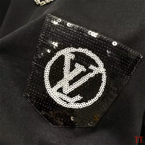 Cheap Louis Vuitton LV T-Shirts Short Sleeved For Unisex #1335558 Replica Wholesale [$42.00 USD] [ITEM#1335558] on Replica Louis Vuitton LV T-Shirts