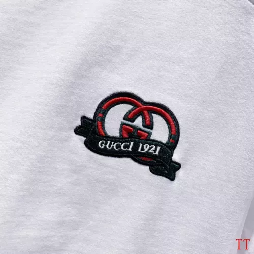 Cheap Gucci T-Shirts Short Sleeved For Unisex #1335568 Replica Wholesale [$42.00 USD] [ITEM#1335568] on Replica Gucci T-Shirts
