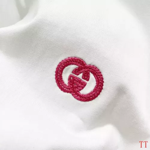 Cheap Gucci T-Shirts Short Sleeved For Unisex #1335572 Replica Wholesale [$42.00 USD] [ITEM#1335572] on Replica Gucci T-Shirts
