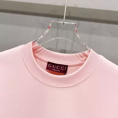 Cheap Gucci T-Shirts Short Sleeved For Unisex #1335576 Replica Wholesale [$42.00 USD] [ITEM#1335576] on Replica Gucci T-Shirts